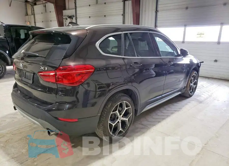 WBXHT3C32H5F70006 Photo# 3