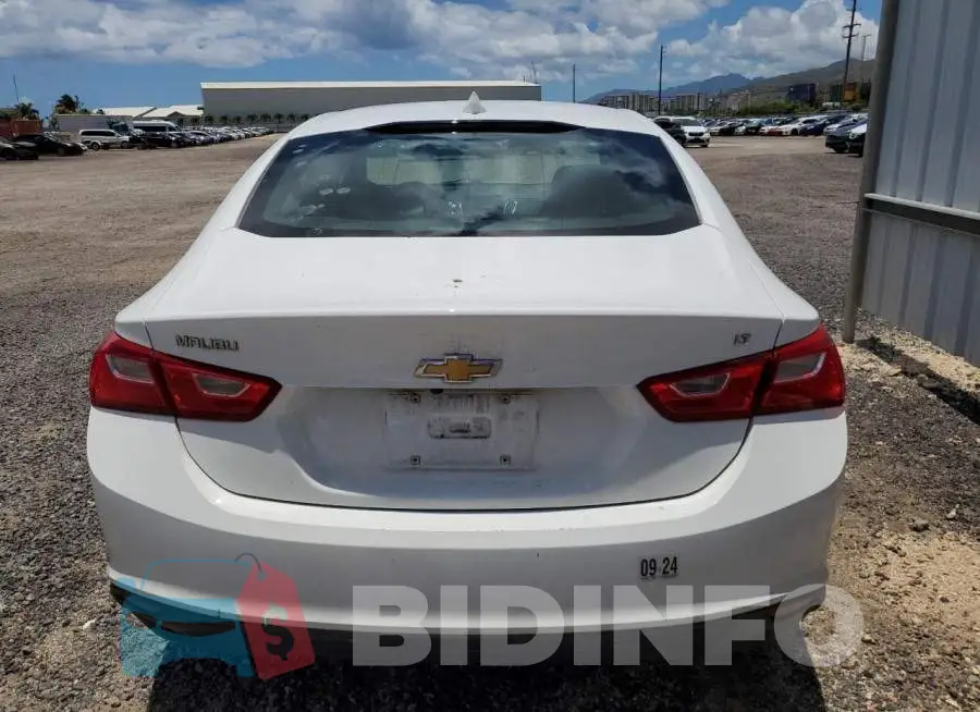 1G1ZD5ST5JF130086 Photo# 6