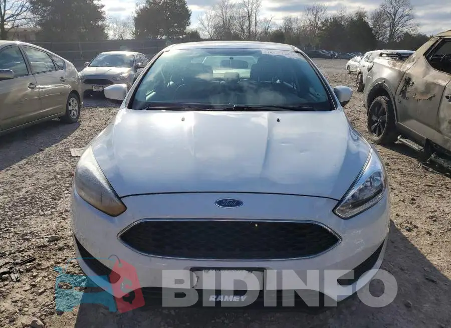 1FADP3FE9JL307416 Photo# 5