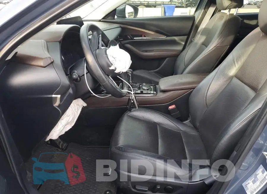 3MVDMBDL1MM237152 Photo# 7
