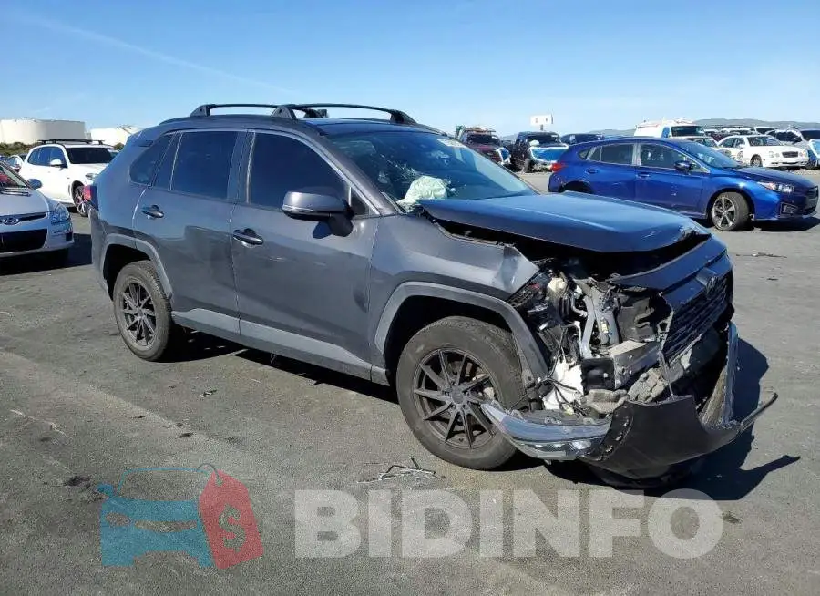 JTMW1RFV9KJ013728 Photo# 4