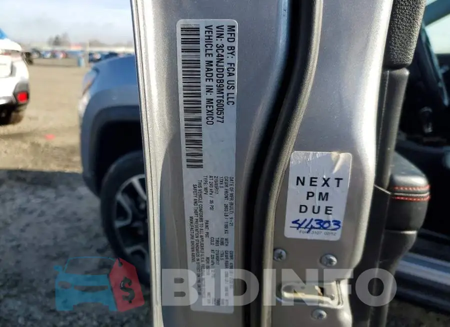3C4NJDDB9MT600577 Photo# 13
