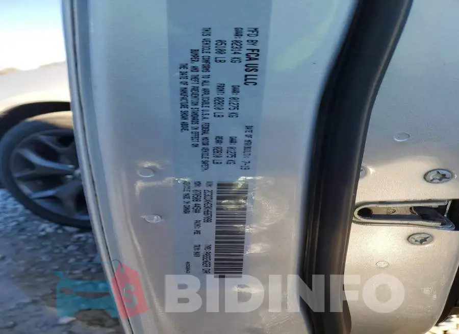 2C3CDXHG3KH687098 Photo# 12