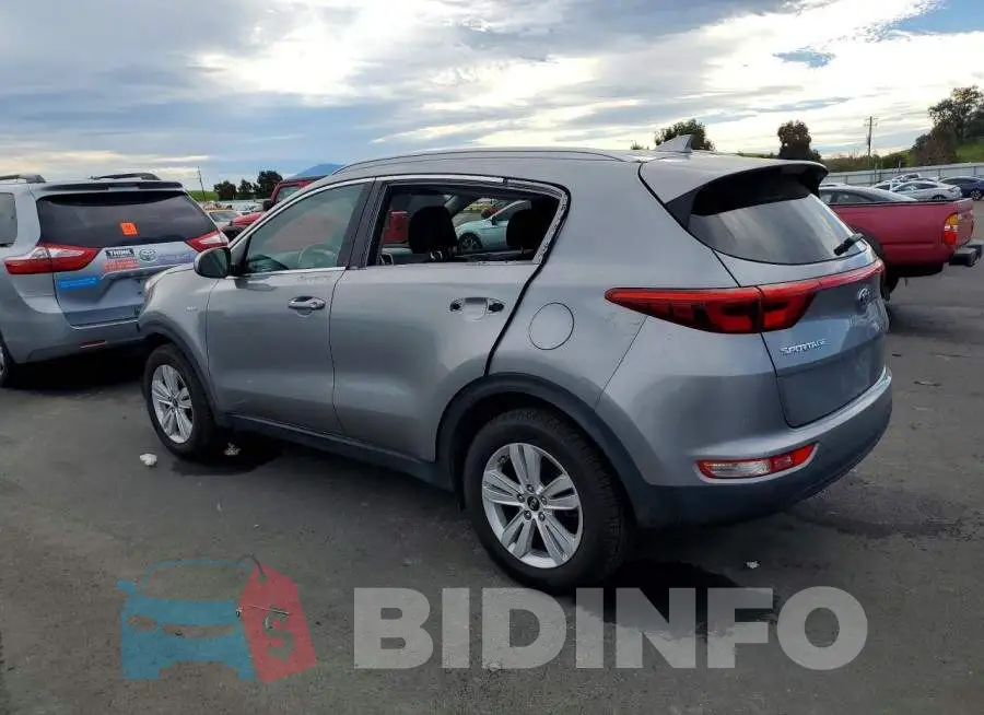 KNDPMCACXK7617784 Photo# 2