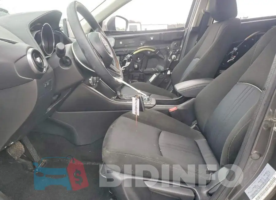 JM1DKDB79M1515477 Photo# 7