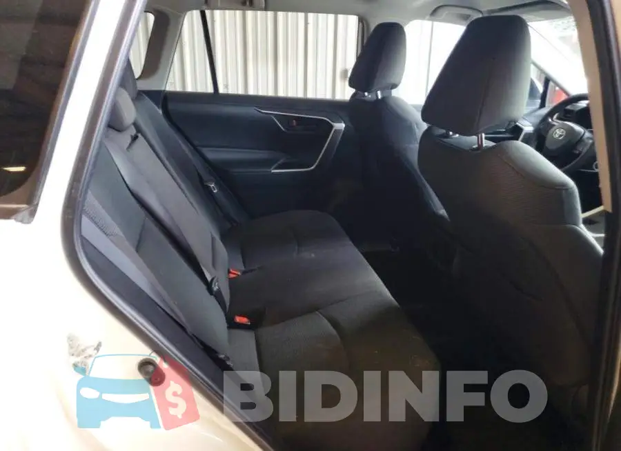 2T3F1RFV8NC275957 Photo# 10