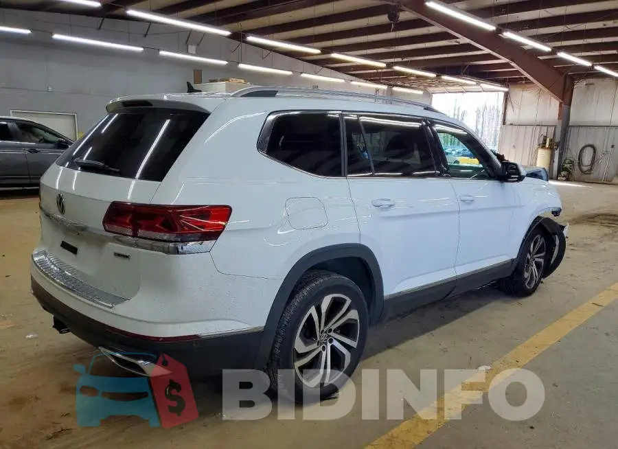 1V2TR2CA9MC505475 Photo# 3