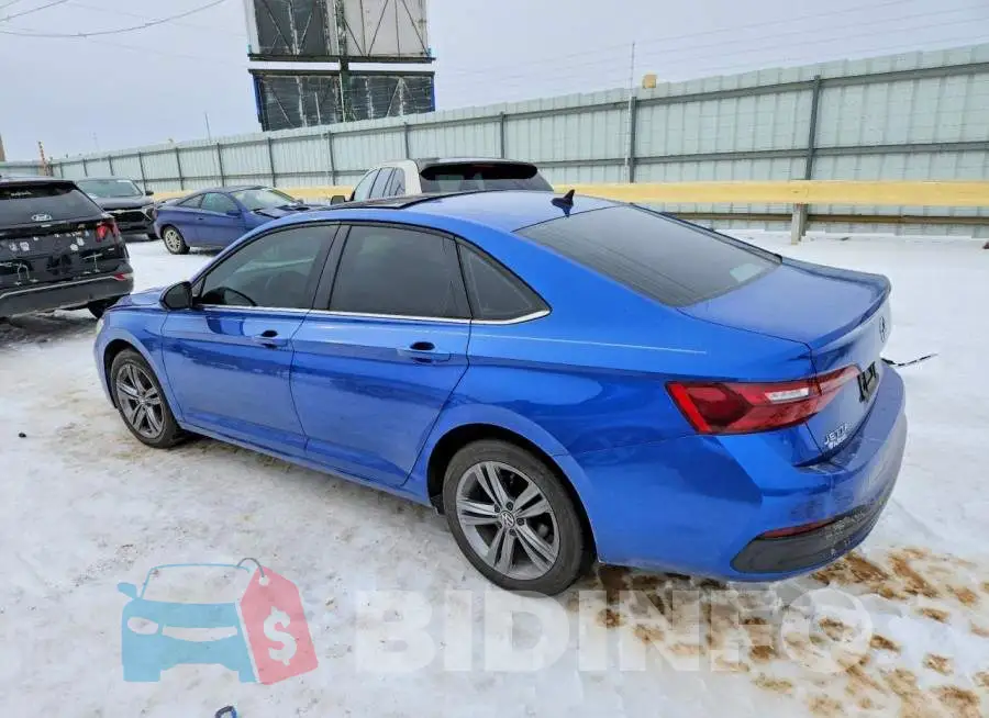 3VW7M7BU5PM024052 Photo# 2
