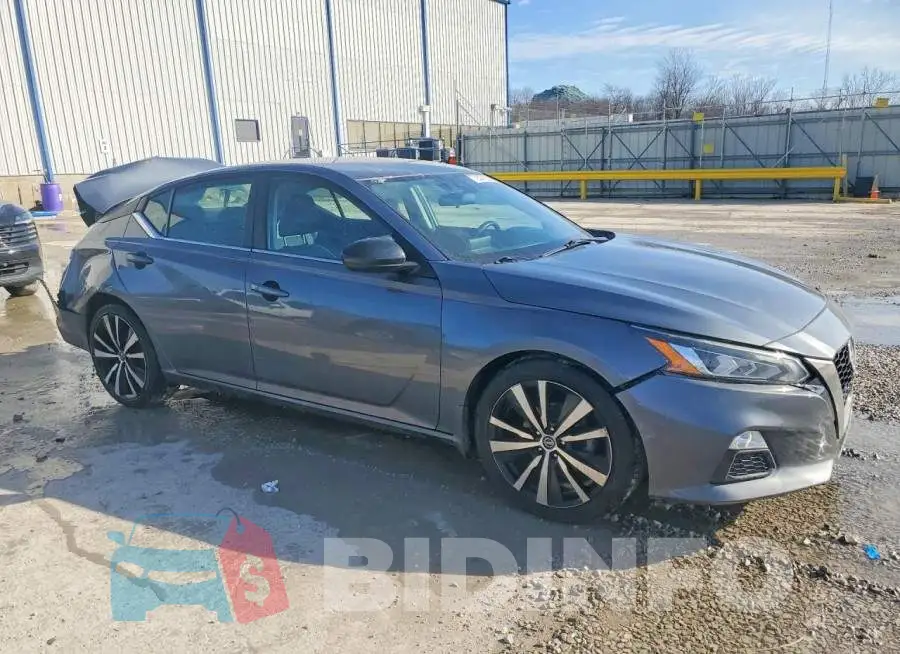 1N4BL4CV7LC168564 Photo# 4