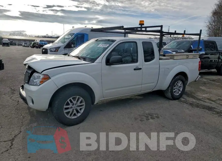 1N6ED0CEXLN726745 Photo# 1