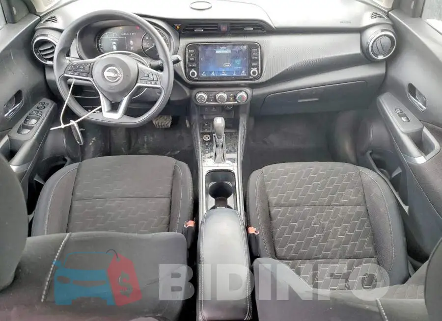 3N1CP5CV8PL565013 Photo# 8