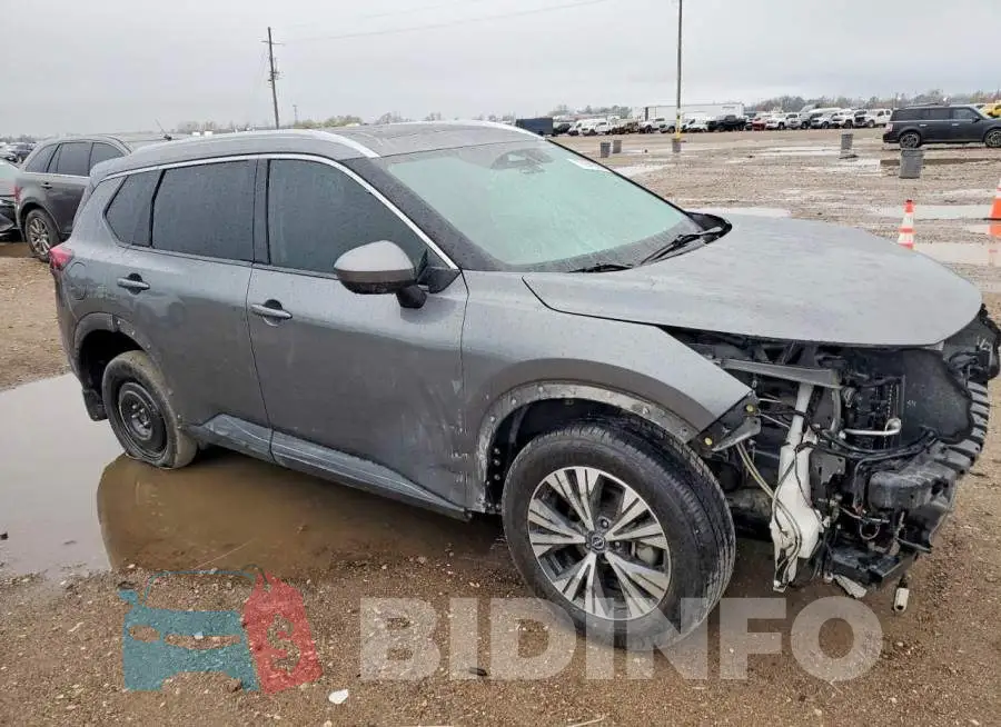 5N1BT3BA9PC900827 Photo# 4