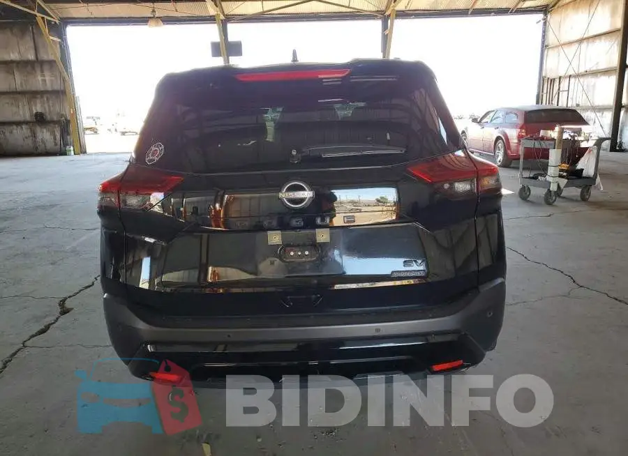 JN8BT3BA6PW003746 Photo# 6