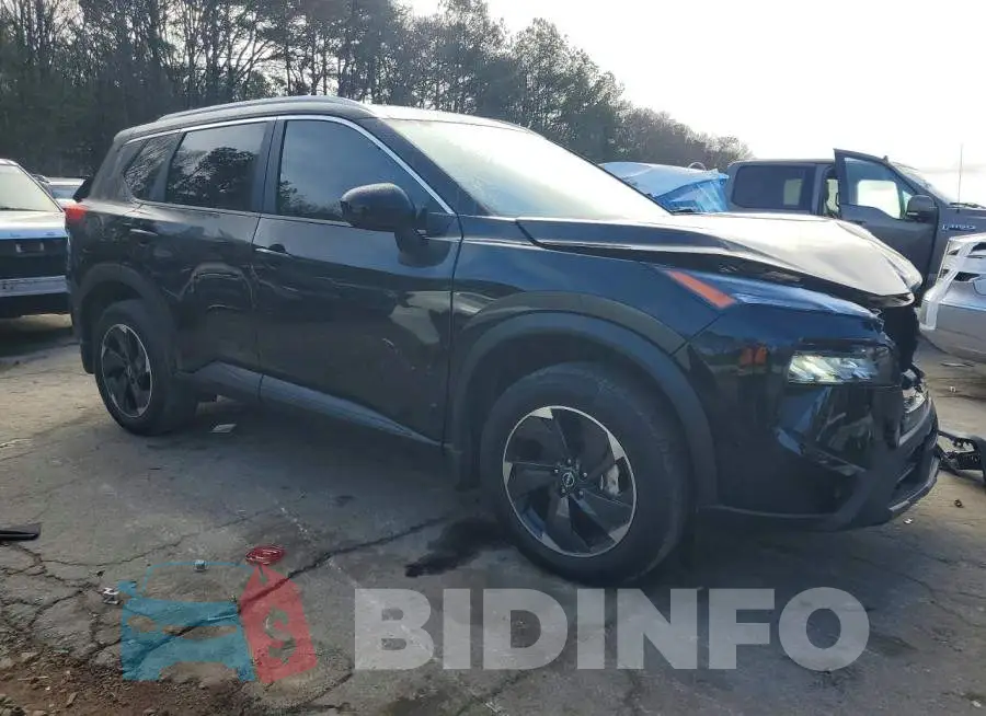 JN8BT3BAXSW000745 Photo# 4