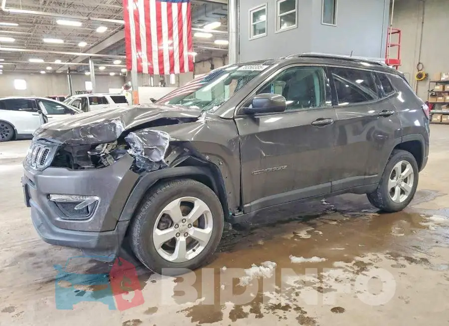 3C4NJDBB6JT259055 Photo# 1