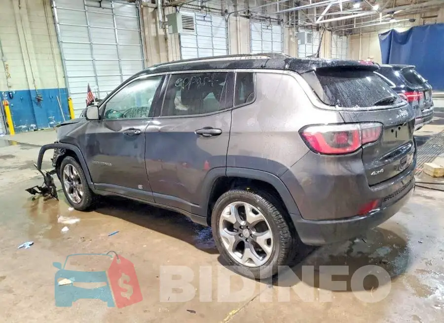 3C4NJDCB2LT105136 Photo# 2