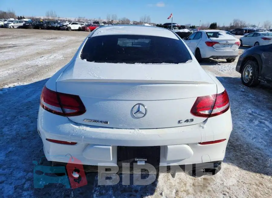 WDDWJ6EB3KF929531 Photo# 6