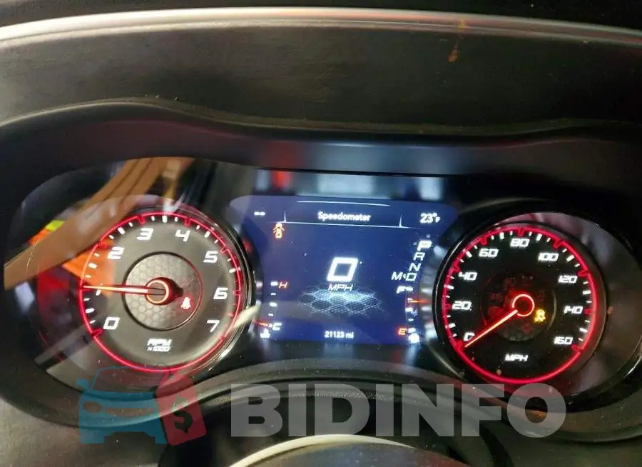 2C3CDXCT3PH688344 Photo# 9
