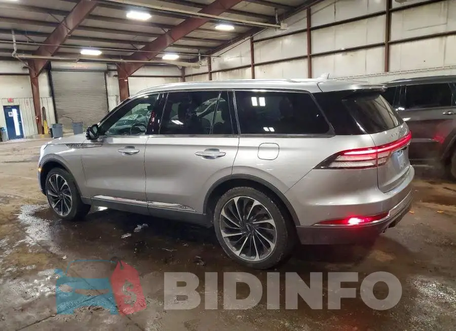 5LM5J7XC9LGL29876 Photo# 2