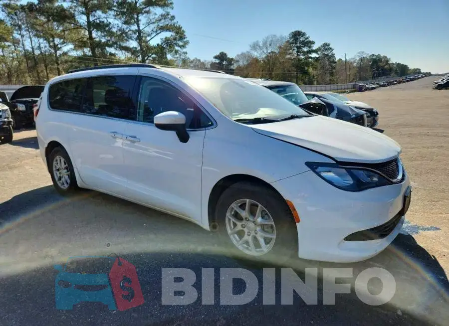 2C4RC1DG2LR172570 Photo# 4