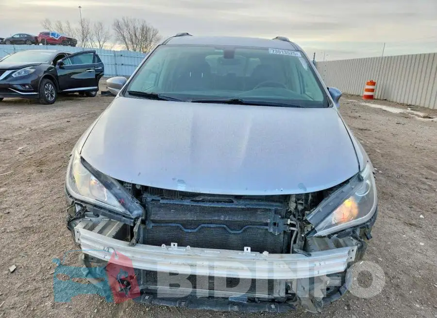 2C4RC1EG8HR542197 Photo# 4