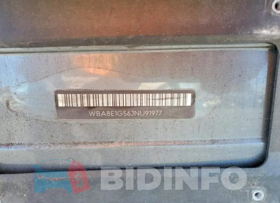 WBA8E1G56JNU91977 Photo# 12