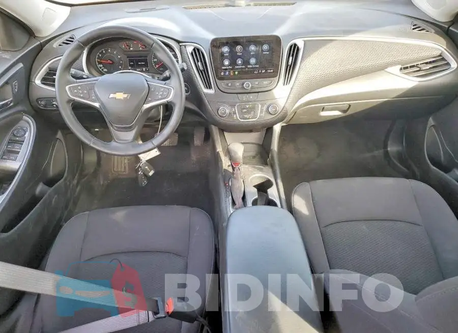 1G1ZG5ST9RF245129 Photo# 8