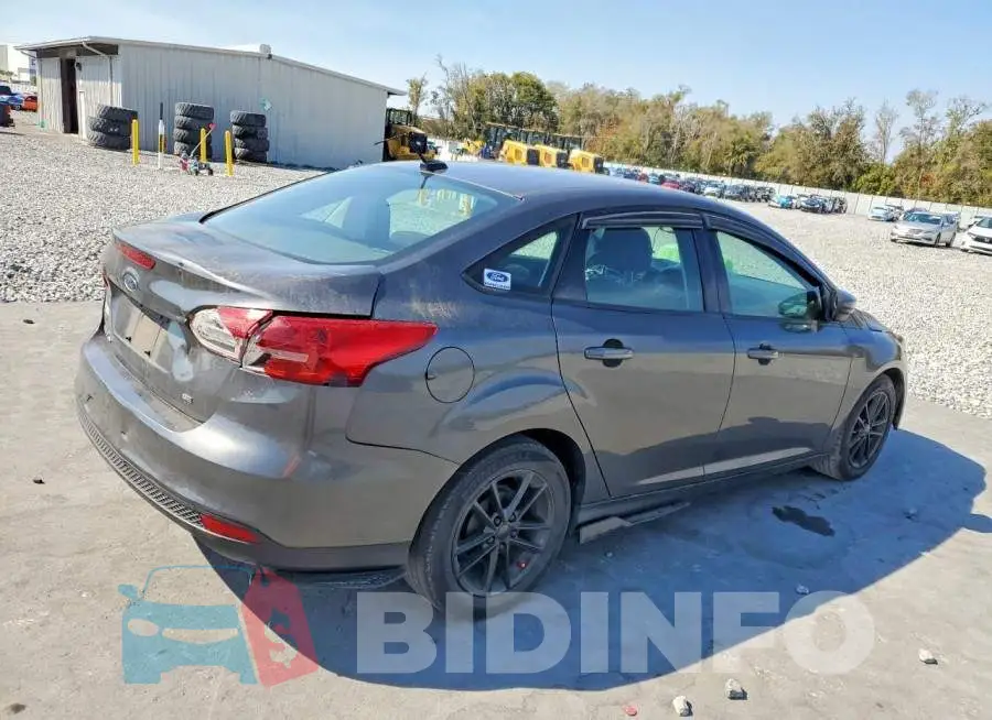 1FADP3F22HL338264 Photo# 3