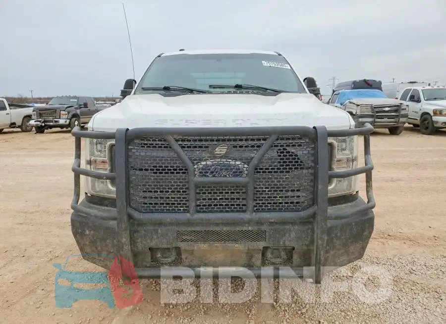 1FD7W2BT2JEC25648 Photo# 5