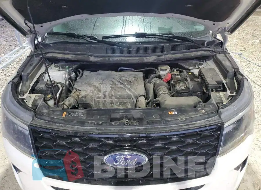 1FM5K8GT4JGB16692 Photo# 12