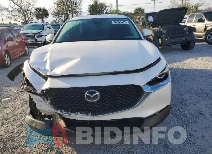 3MVDMACL0MM215722 Photo# 5