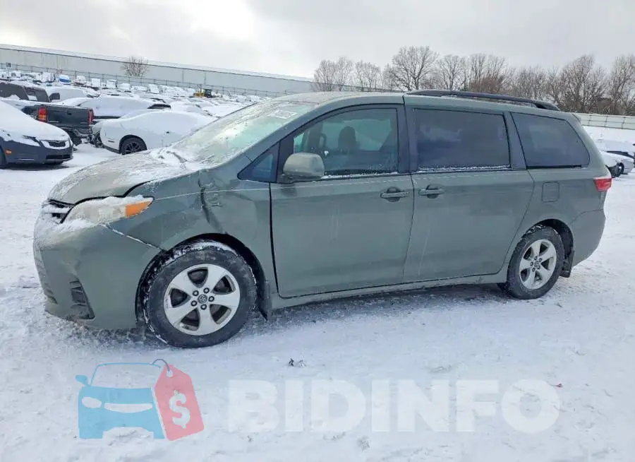 5TDKZ3DC9JS923788 Photo# 1