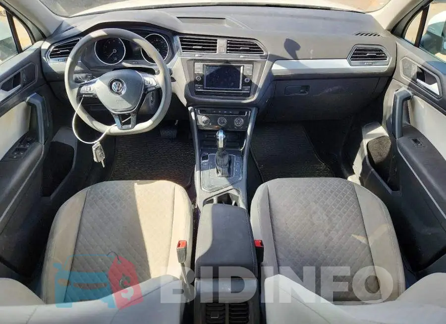 3VV1B7AX7KM148120 Photo# 8