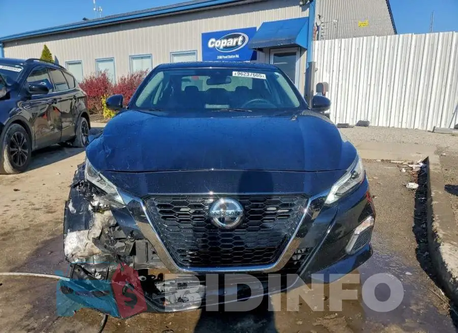 1N4BL4CV2LC180850 Photo# 5