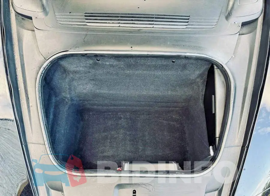 WP0CB2A93LS262748 Photo# 7