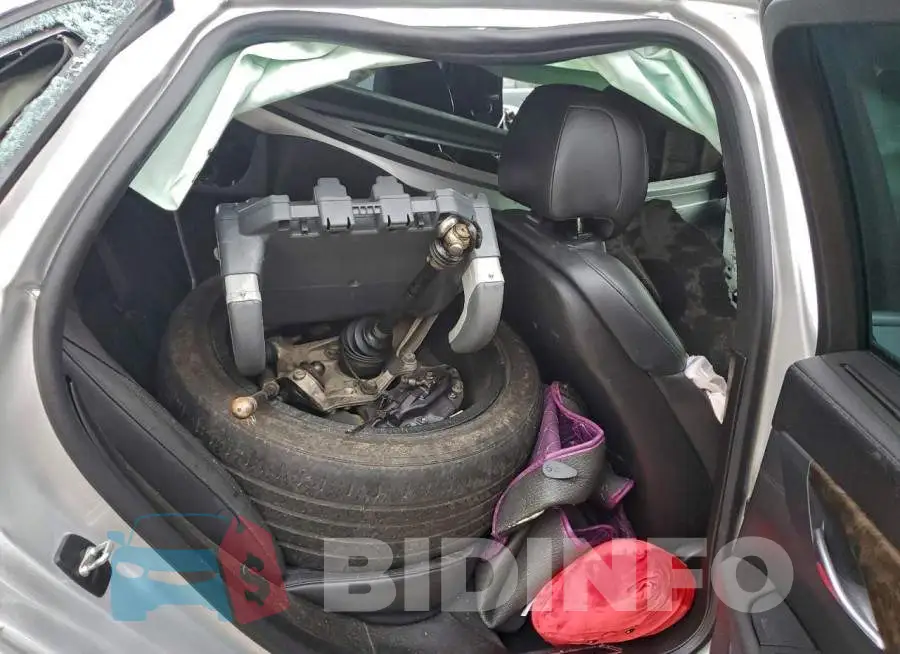 1G6KD5RS6HU201147 Photo# 10