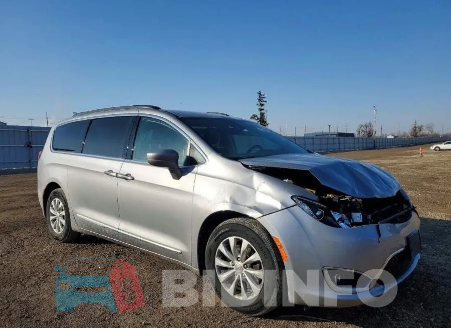 2C4RC1BG6HR516315 Photo# 4
