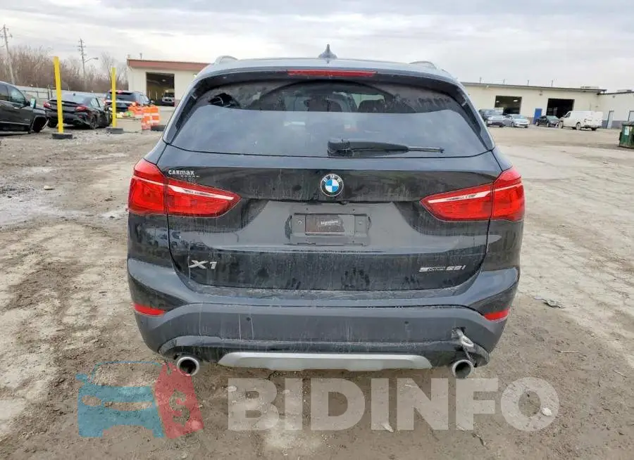 WBXJG7C09M5T17713 Photo# 6