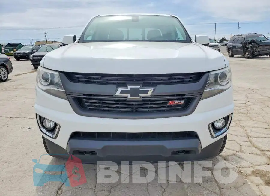 1GCPTDE17J1228037 Photo# 5