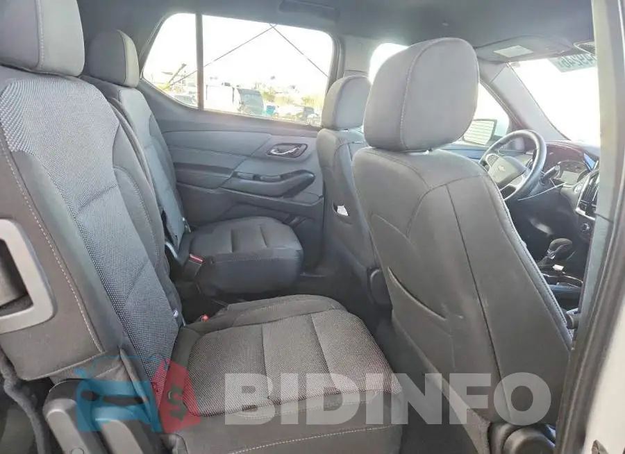 1GNETVKWXRJ138042 Photo# 11