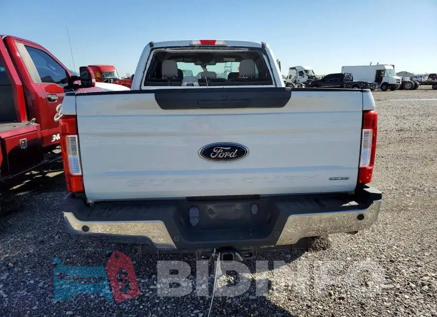 1FT7X2A61KED15033 Photo# 6