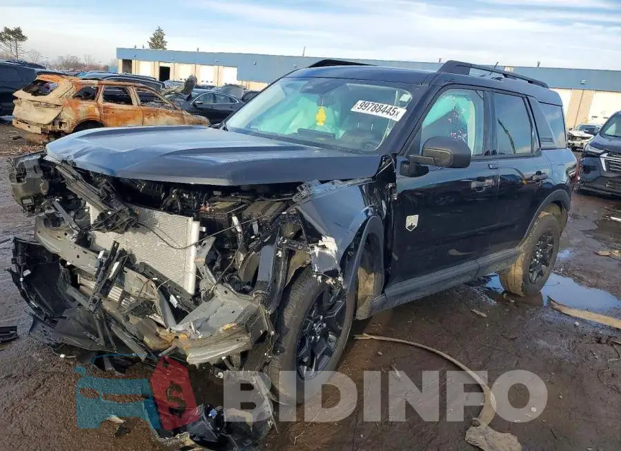 3FMCR9BN4SRF21138 Photo# 1