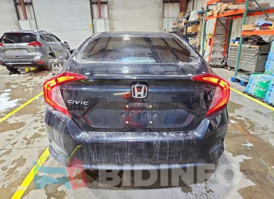 19XFC2F56HE018313 Photo# 6