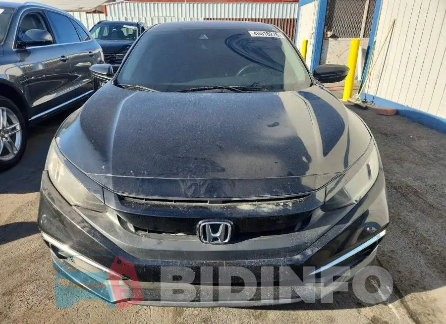 19XFC2F60KE035057 Photo# 5