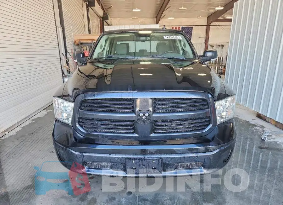 3C6RR7LT2JG138218 Photo# 5