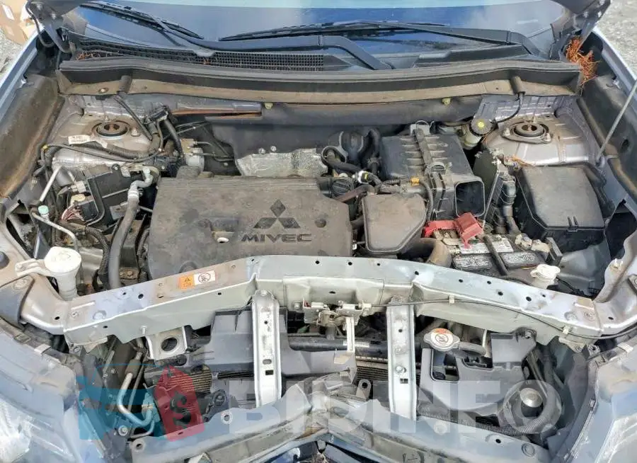 JA4AD2A33HZ020192 Photo# 11
