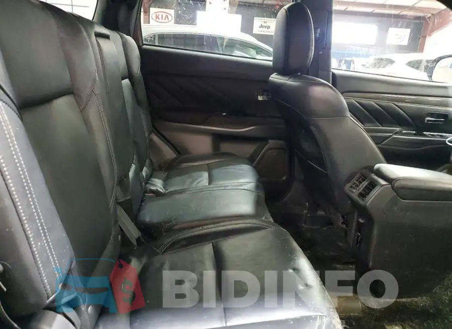 JA4J2VA7XNZ028196 Photo# 11
