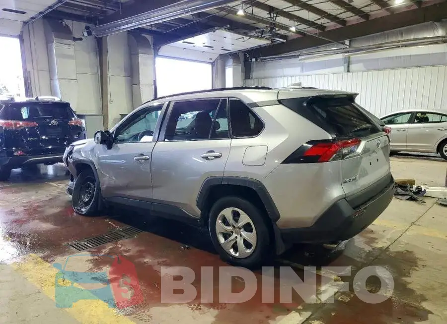 2T3F1RFV9MC158225 Photo# 2