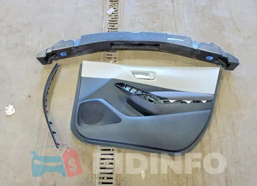 5YFEPRAE4LP007785 Photo# 12