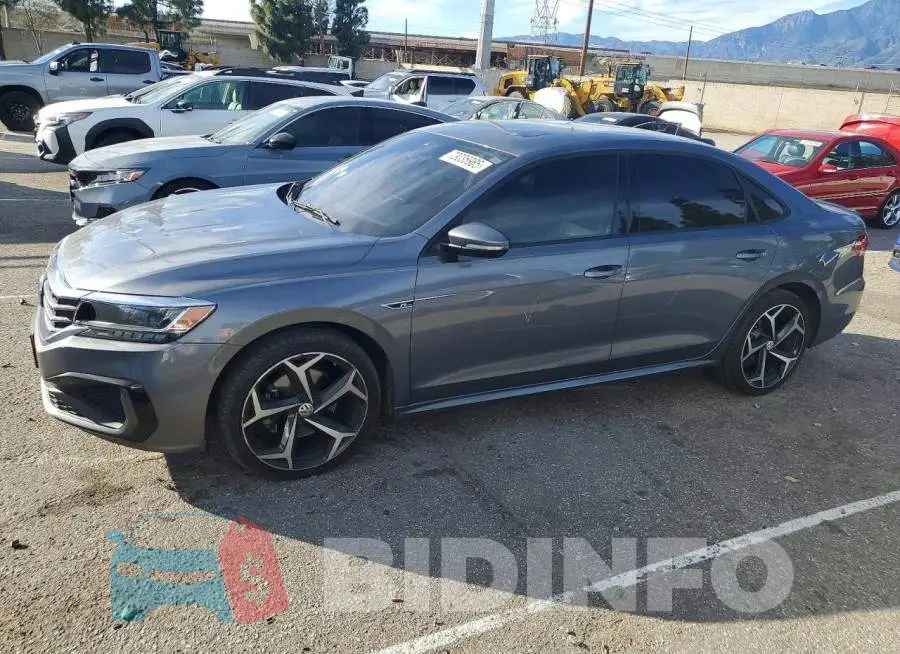 1VWMA7A32LC010285 Photo# 1